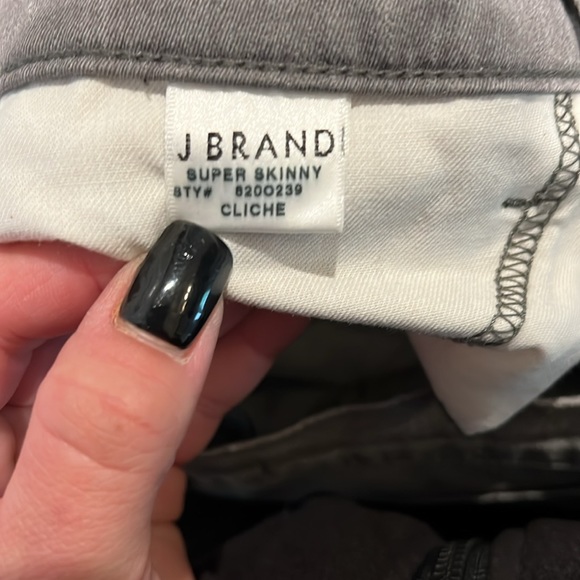 J Brand grey skinny jean - Picture 5 of 5